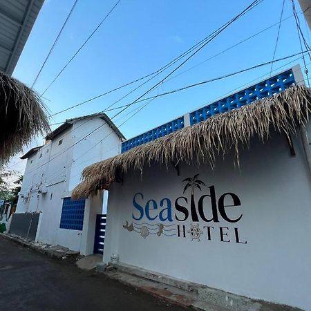 Seaside Hotel Quần đảo Gili Ngoại thất bức ảnh